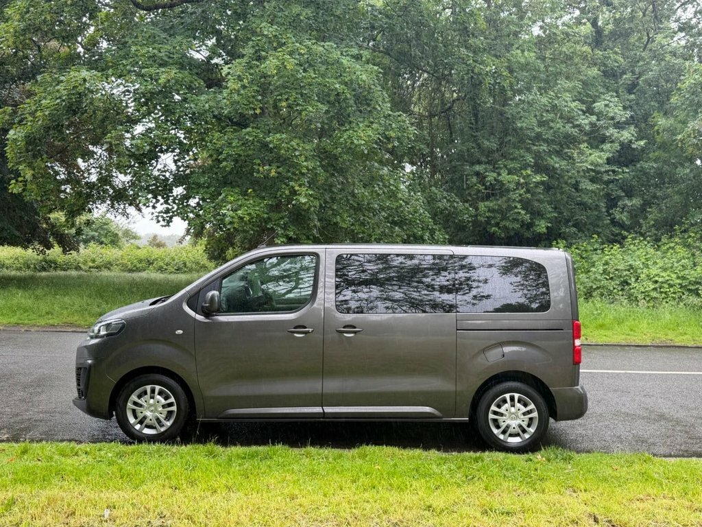 Citroen SpaceTourer 1.5L Business M Grey #6