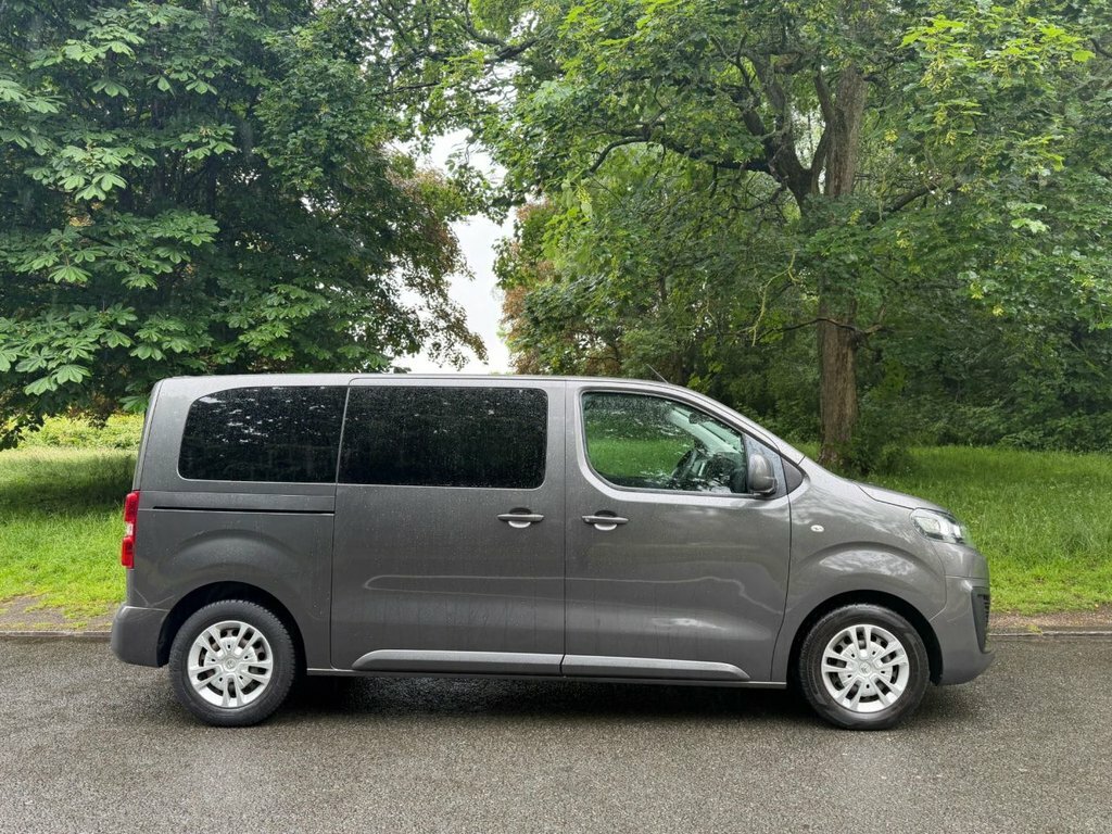 Citroen SpaceTourer 1.5L Business M Grey #5