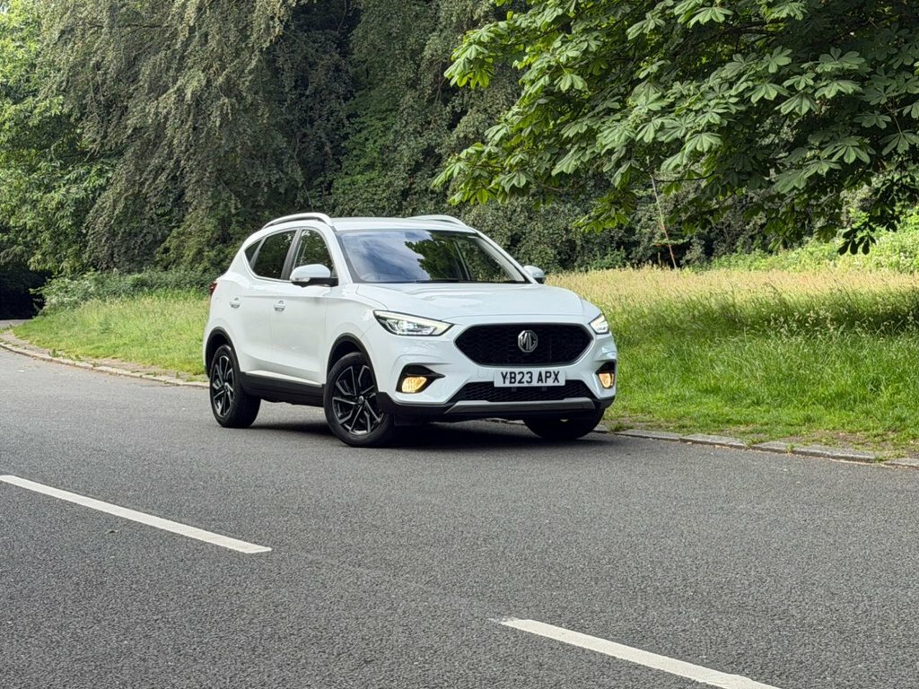 MG ZS 1.5L Exclusive White #4