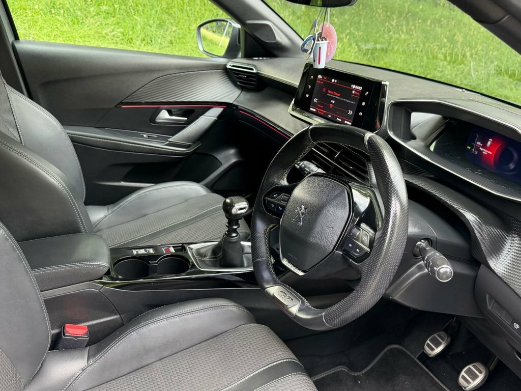 Peugeot 208 1.2L Gt Line Grey #2