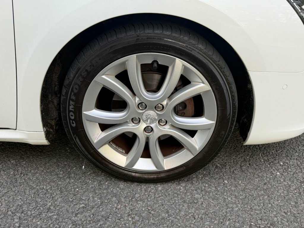 Peugeot 508 SW 1.6 E-hdi Sw Active 115 Bhp White #16