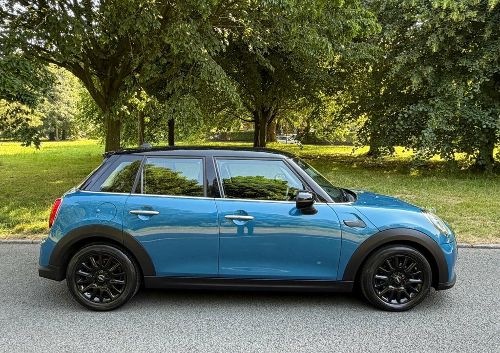 Mini Hatch 1.5L Cooper Classic Blue #3