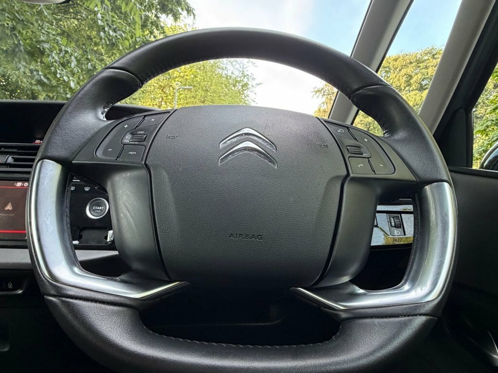 Citroen Grand C4 SpaceTourer Sense Black #25