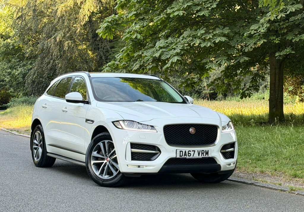 Jaguar F-Pace 2L R-sport White