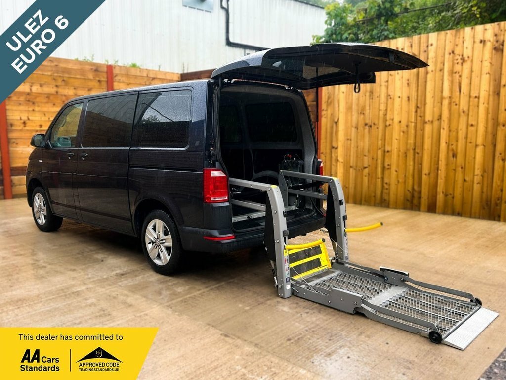 Volkswagen Transporter 2L Startline Blue