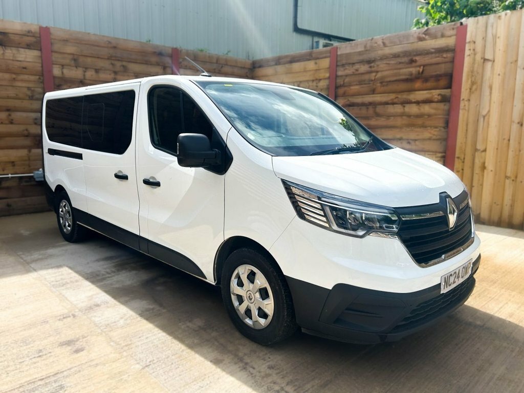 Renault Trafic 2L Business NC24OWP White #3