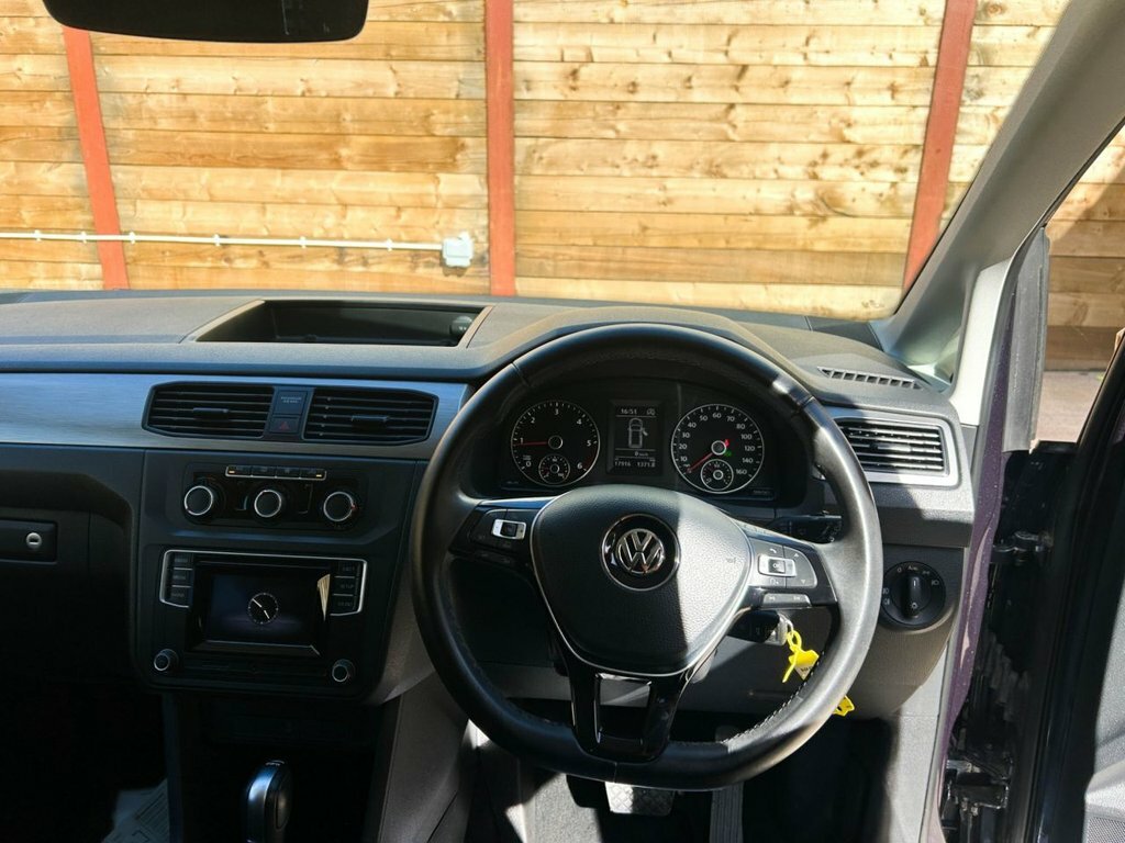 Volkswagen Caddy Maxi Life 2L Null Blue #2