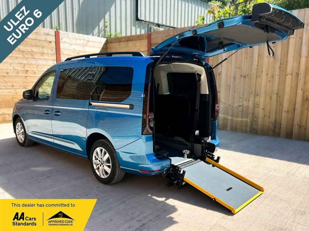 Volkswagen Caddy Maxi Life 1.5L Life Blue