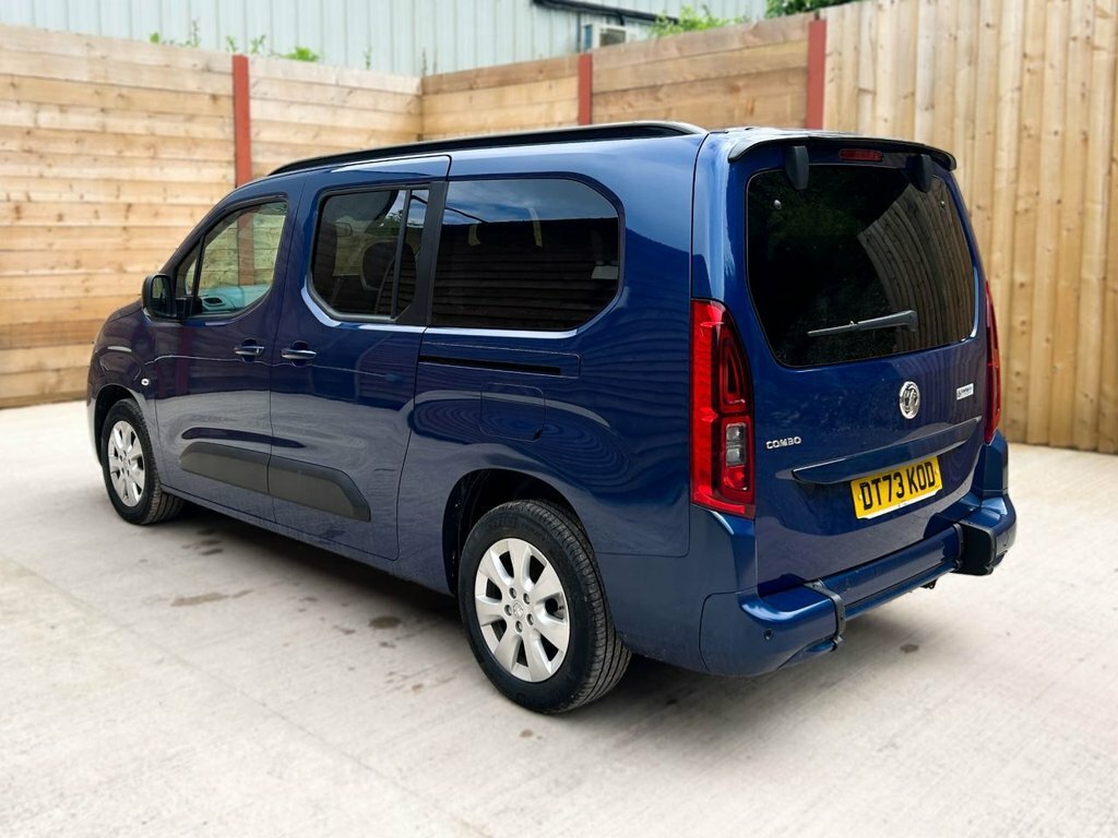 Vauxhall Combo Life Life Ultimate XL Green #16