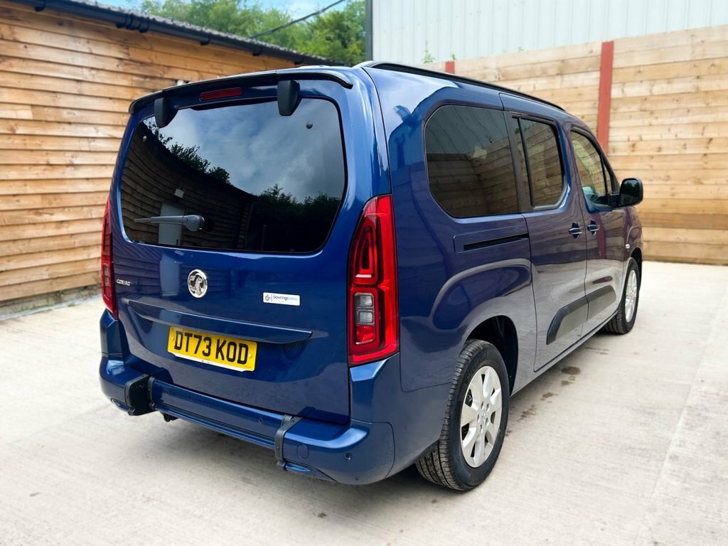 Vauxhall Combo Life Life Ultimate XL Green #11