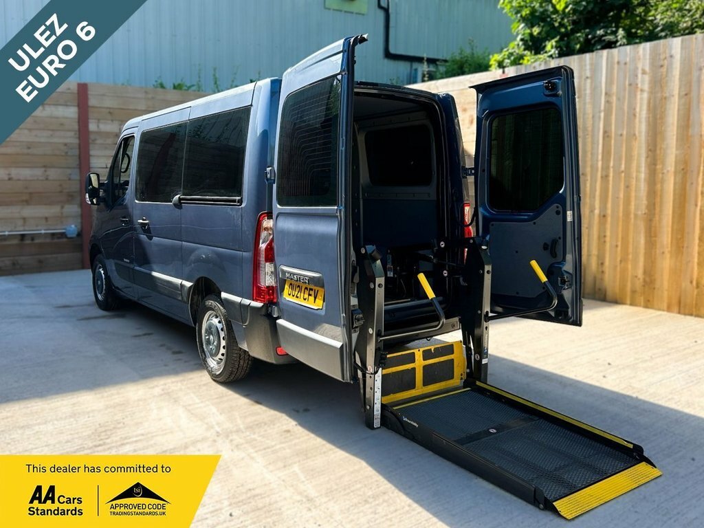 Renault Master 2.3L Business Blue