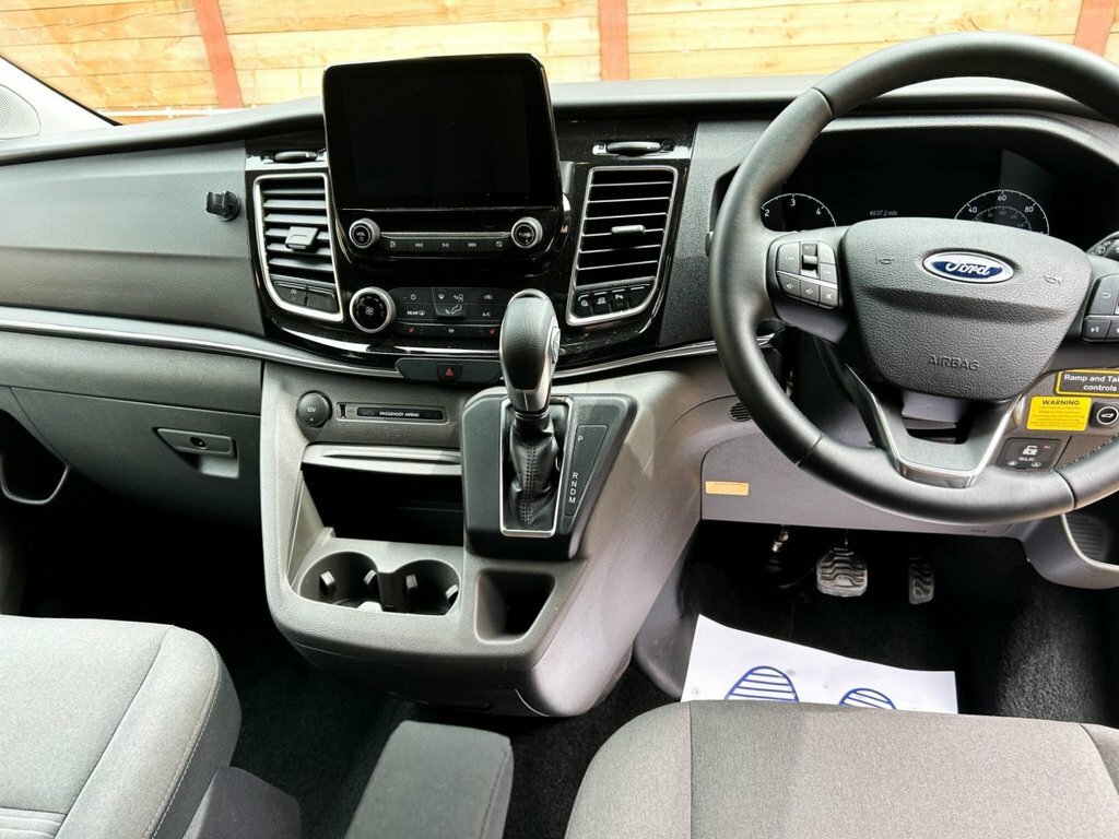 Ford Tourneo Custom 2L Titanium Silver #2