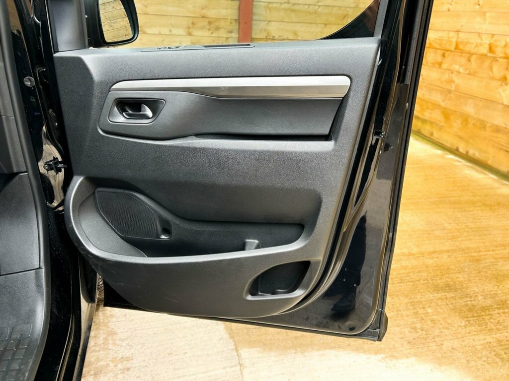 Citroen SpaceTourer 2L Null Black #5