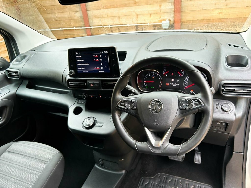 Vauxhall Combo Life 1.2L Se Grey #2
