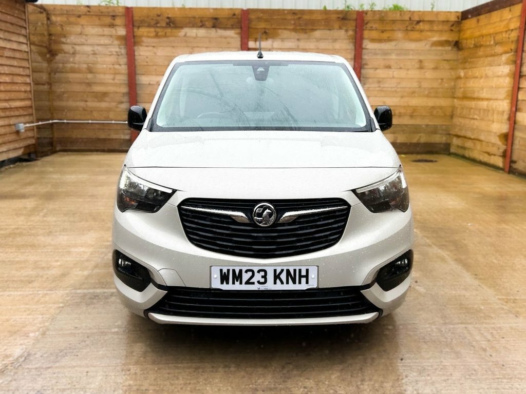 Vauxhall Combo Life 1.2L Se Grey #5