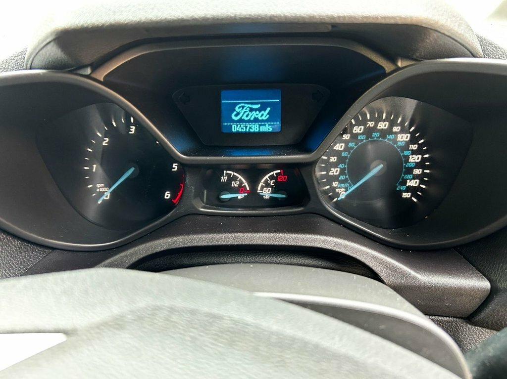 Ford Tourneo Connect Titanium White #25