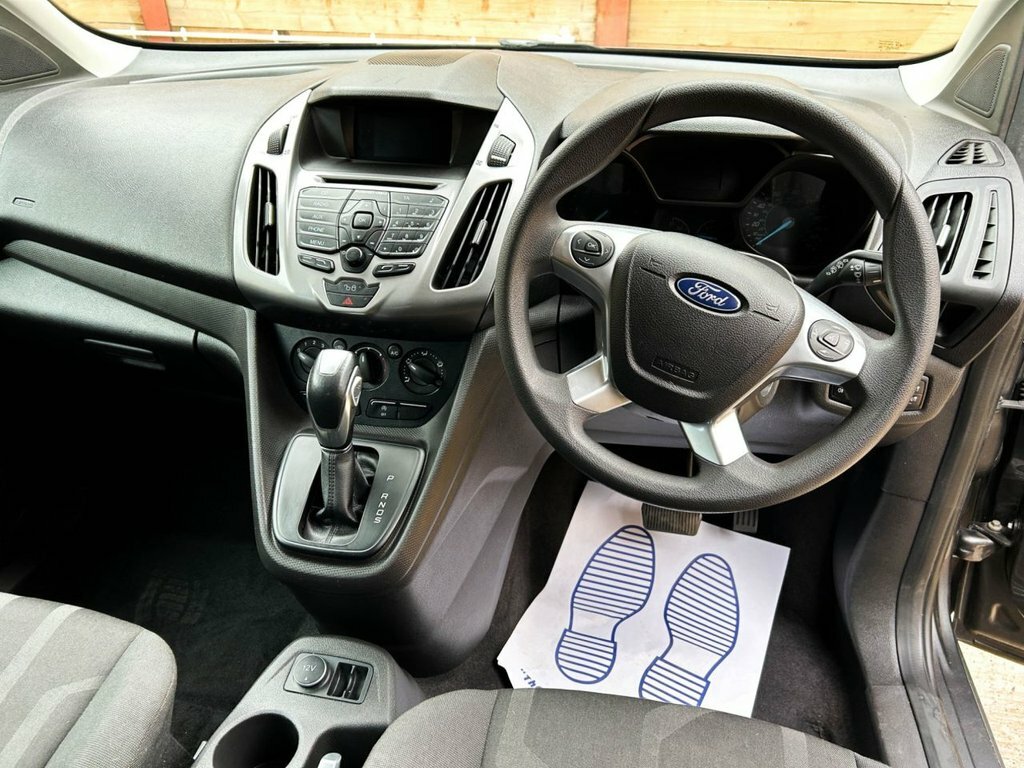Ford Tourneo Connect Titanium White #2