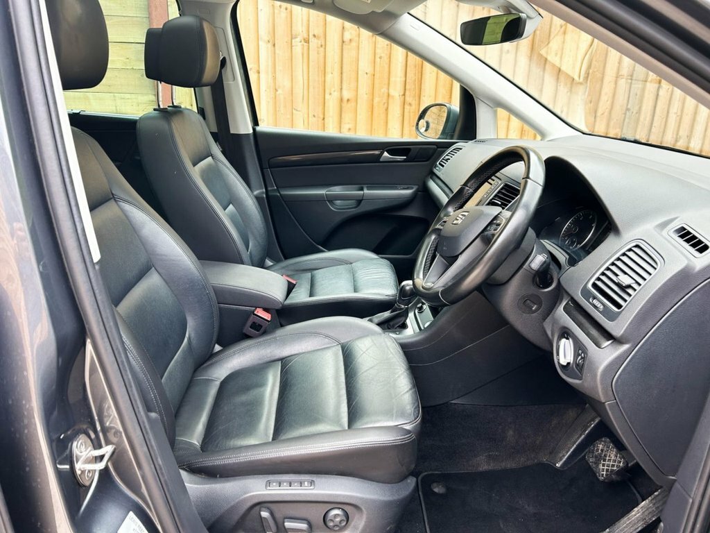 Seat Alhambra   #11
