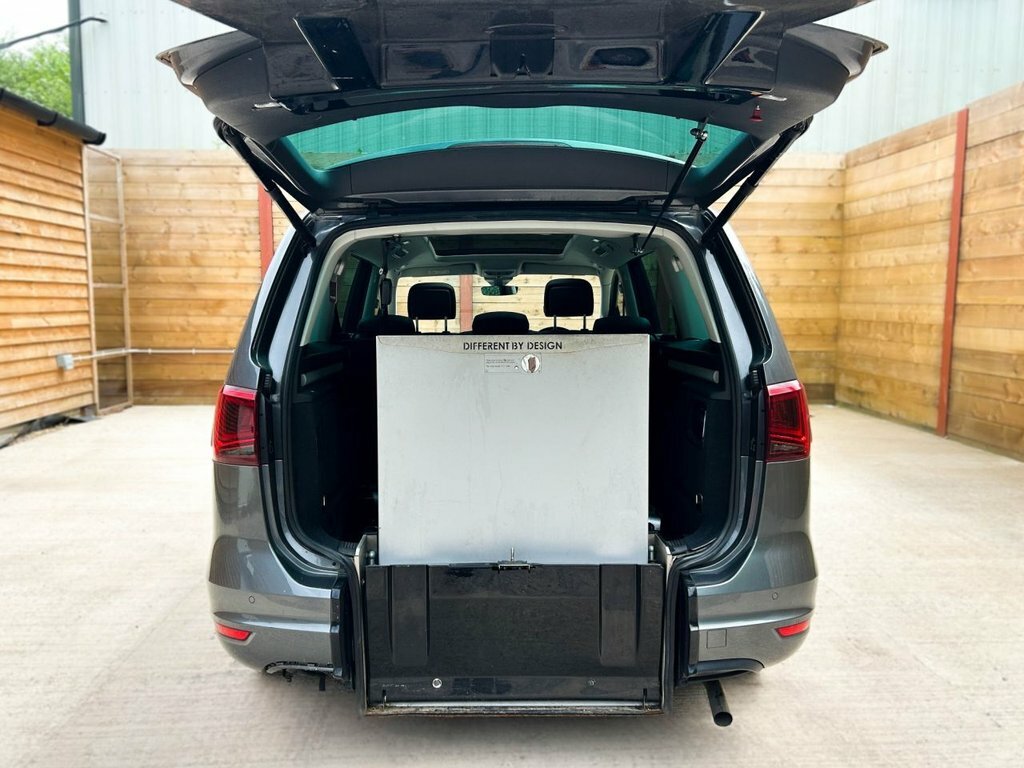 Seat Alhambra   #9