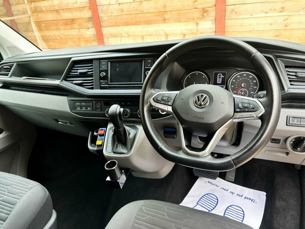 Volkswagen Transporter 2L Se Black #2