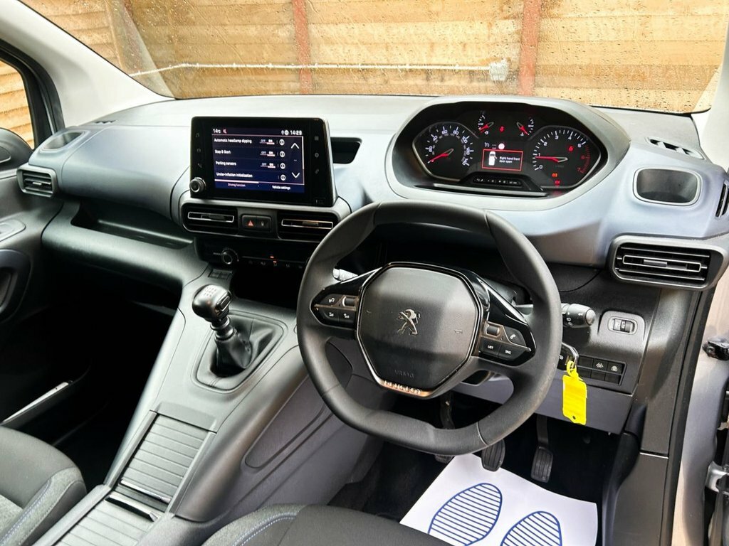 Peugeot Rifter 1.5L Null DMZ8399 Grey #2