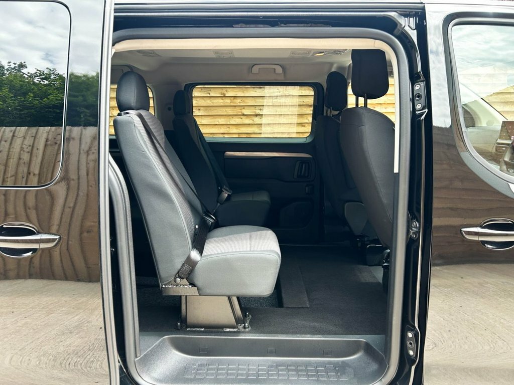 Citroen SpaceTourer Tourer 2.0L 175 Bhp Grey #18
