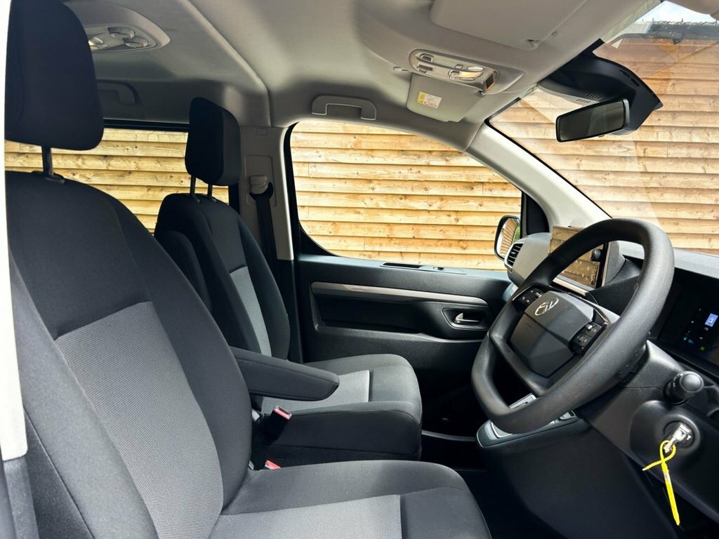 Citroen SpaceTourer Tourer 2.0L 175 Bhp Grey #17