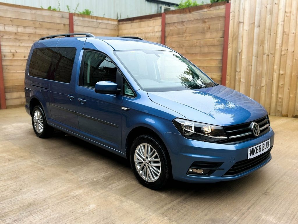Volkswagen Caddy Maxi Life 2L Null NK68BJU Blue #3