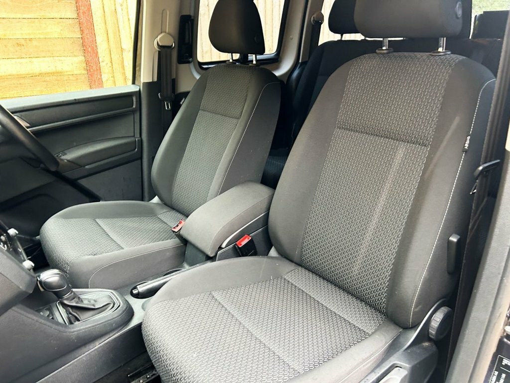 Volkswagen Caddy Maxi Life 2L Null Blue #22