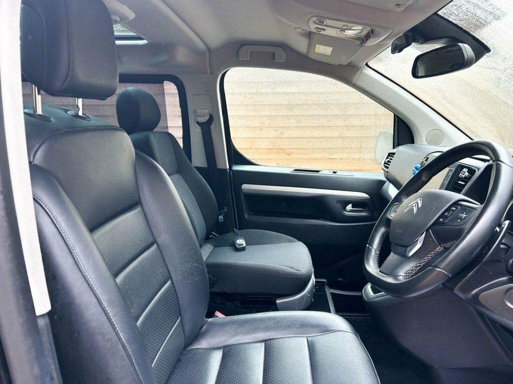 Citroen SpaceTourer Feel Grey #17