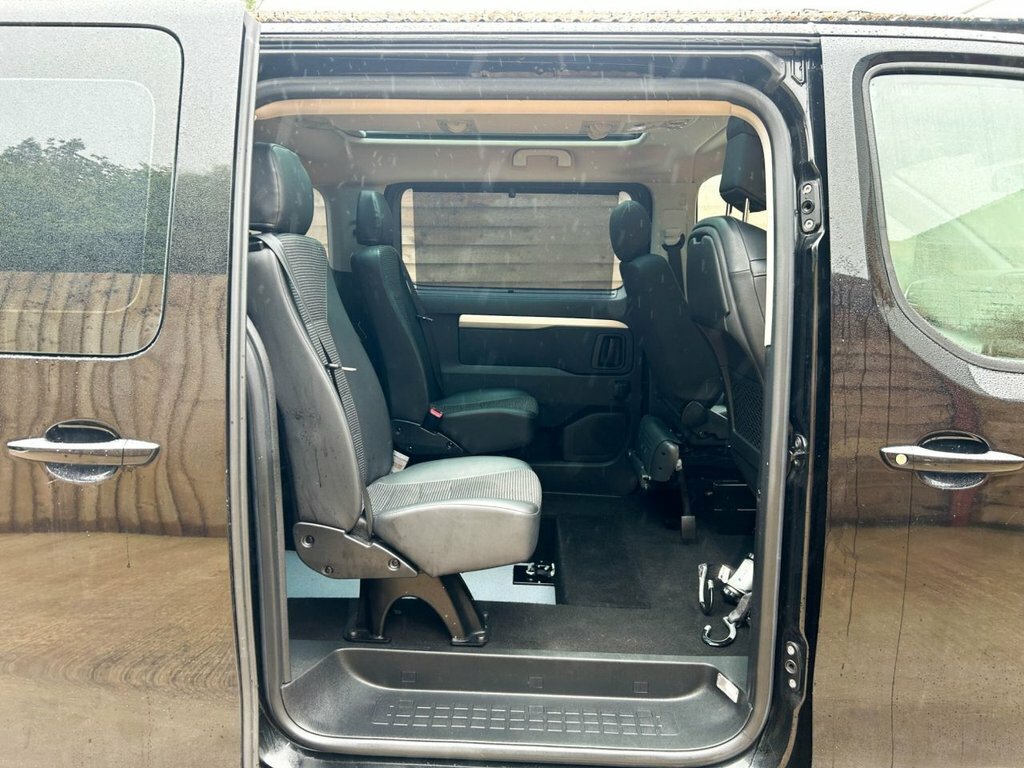 Citroen SpaceTourer Feel Grey #18