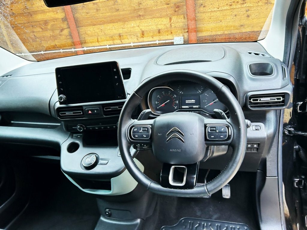 Citroen Berlingo 1.5L Flair Black #2