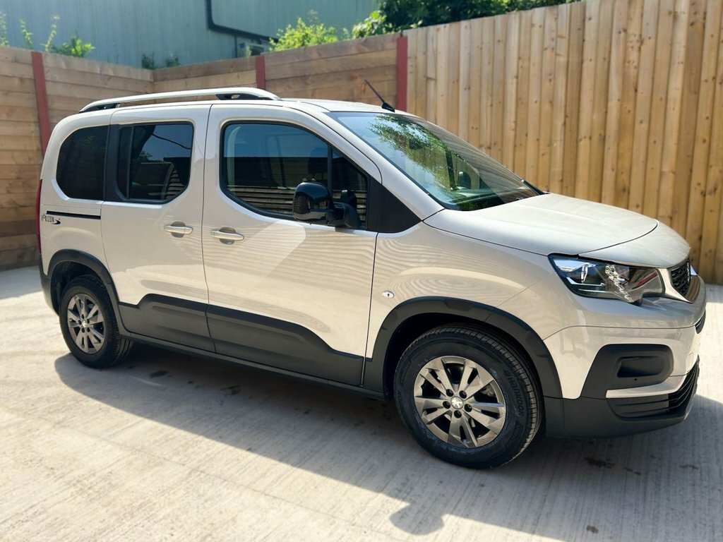 Peugeot Rifter 1.2L Null Beige #3