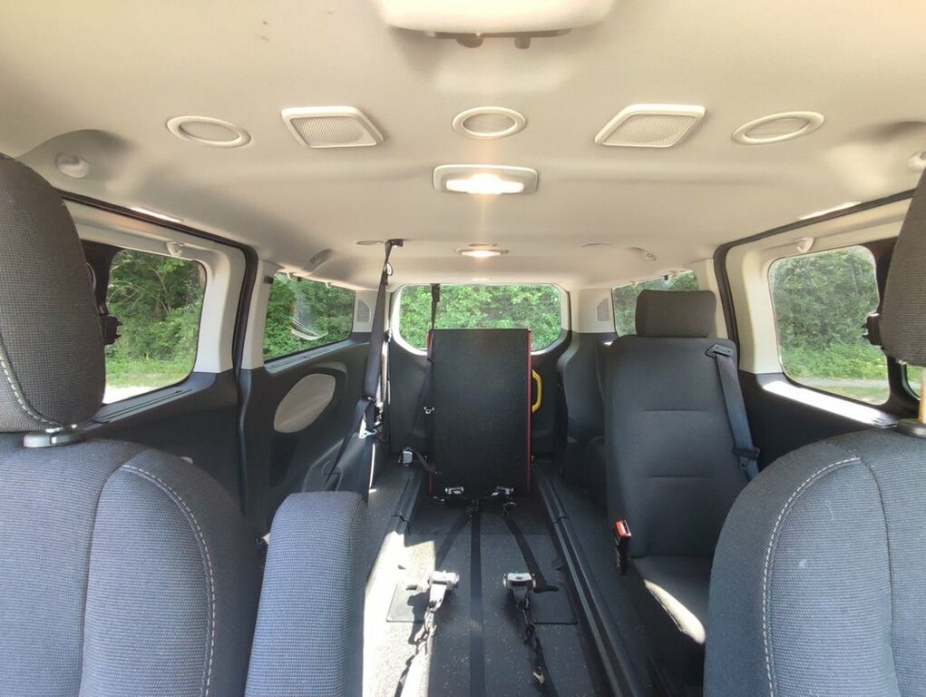 Ford Tourneo Custom Diesel Black #14