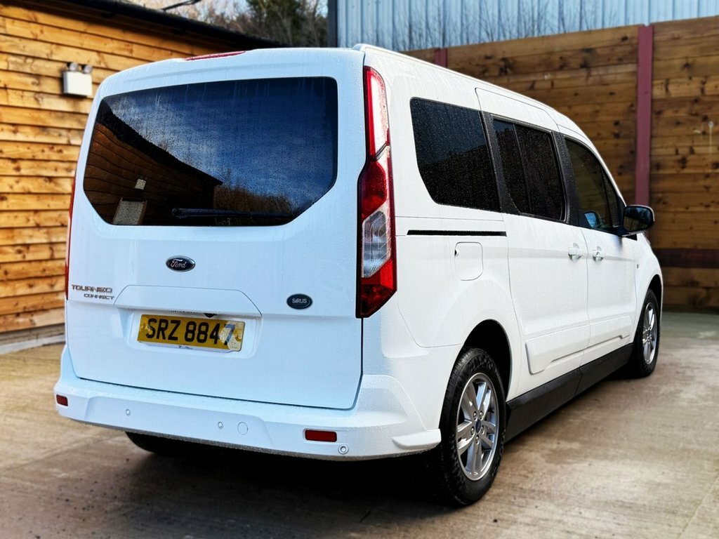 Ford Grand Tourneo Connect 1.5L Titanium White #6