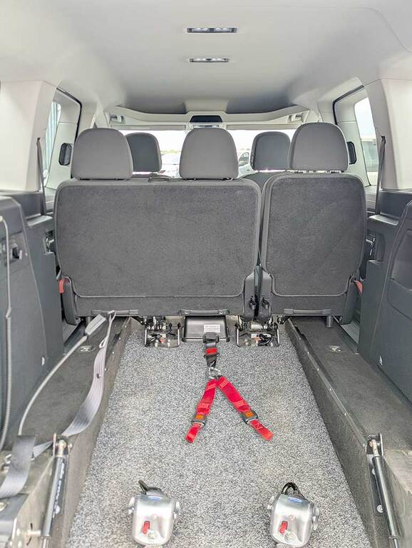 Volkswagen Caddy Maxi Life 2L Null Red #30