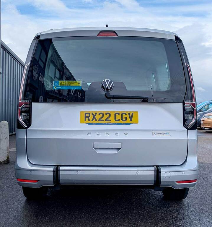 Volkswagen Caddy Maxi Life 2L Null Red #10