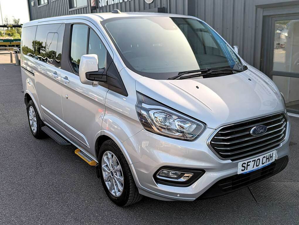 Ford Tourneo Custom Independence 2.0 Ecoblue 130Ps Titanium Wav