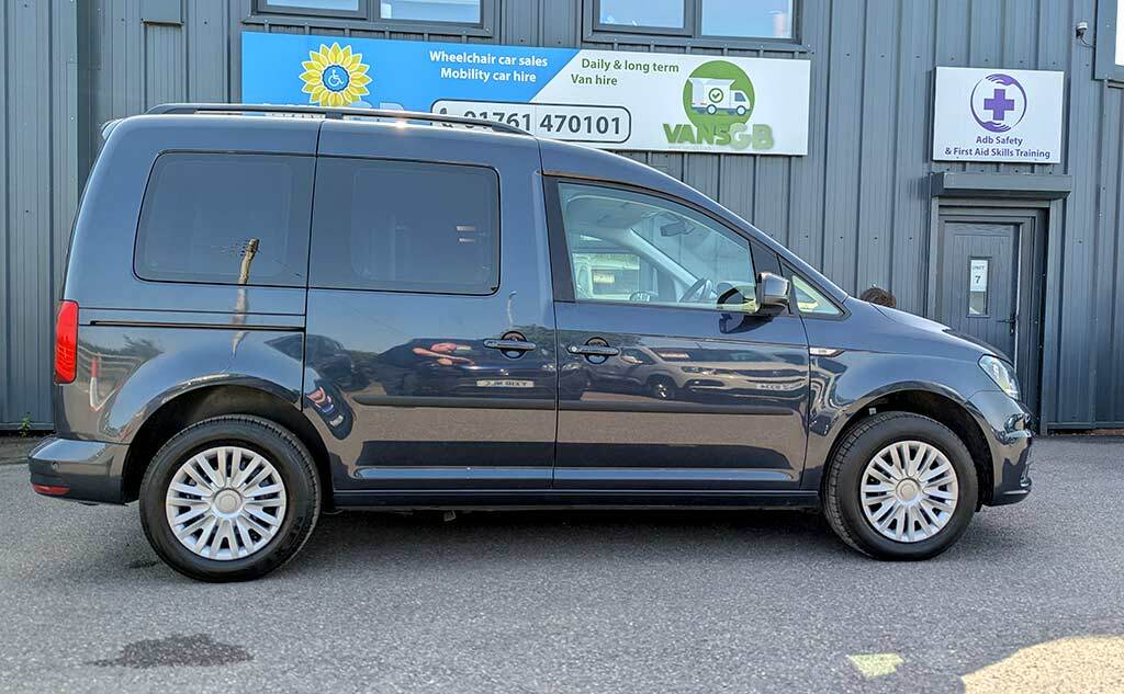 Volkswagen Caddy Life 2.0 Tdi Dsg Green #10