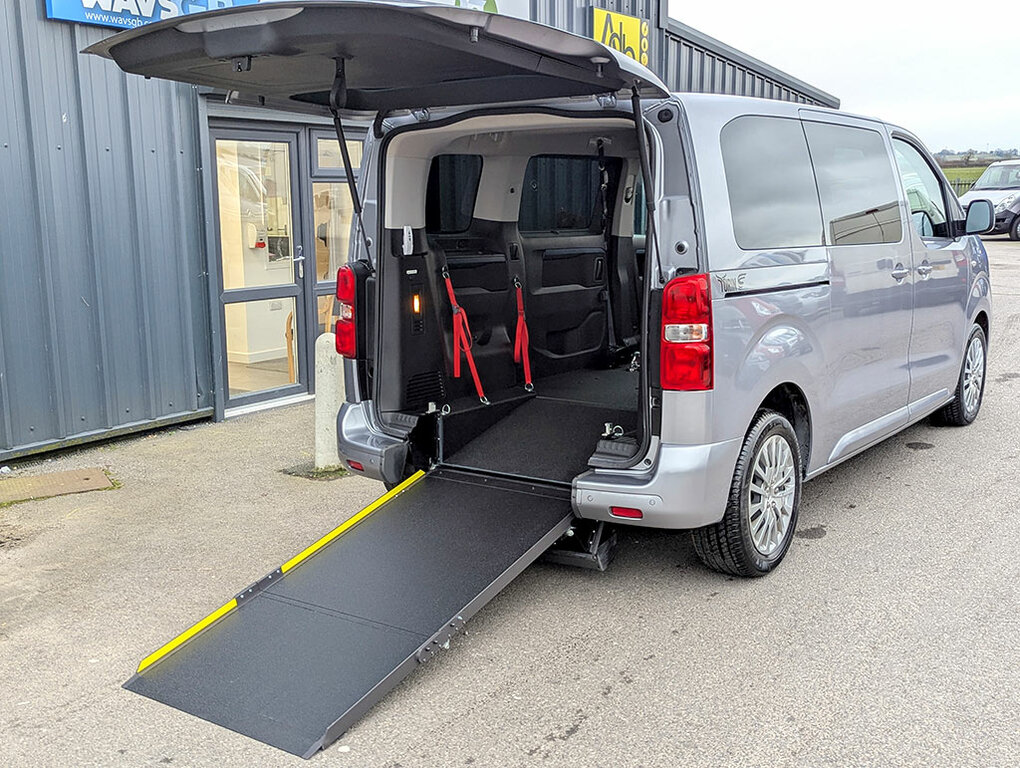 Peugeot Traveller Bluehdi Active Grey #9