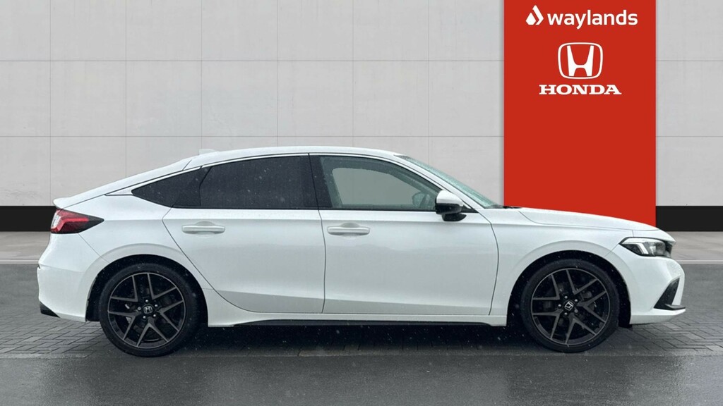 Honda Civic Honda Civic 2.0 Ehev Advance Cvt Hatchback DK24VBC White #5