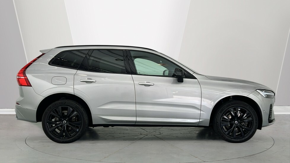 Volvo XC60 Recharge Ultimate, T8 Awd Plug-in Hybrid, YC73NWJ Silver #3