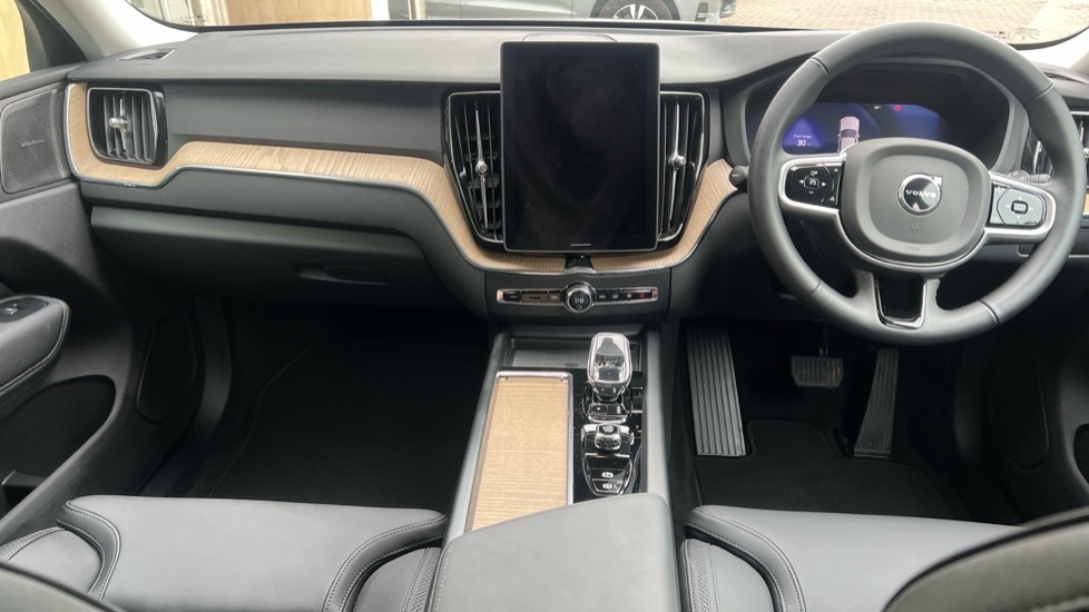 Volvo XC60 Plus, B5 Awd Mild Hybrid, Dark WF75BYK Blue #5
