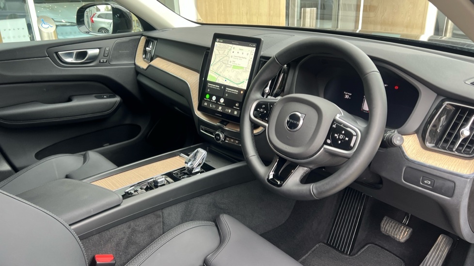 Volvo XC60 Plus, B5 Awd Mild Hybrid, Dark WF75BYK Blue #4