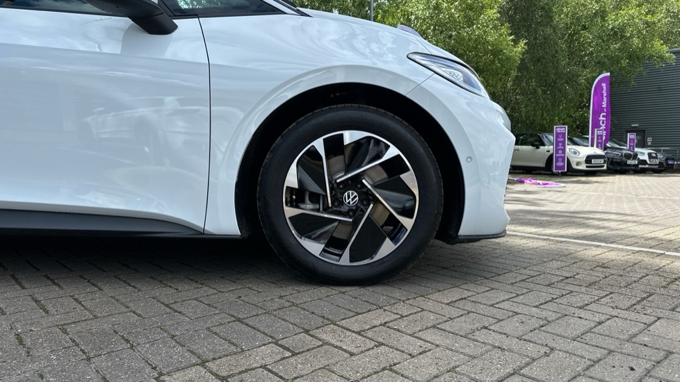 MG IM6 300Kw Long Range 100Kwh Blue #5
