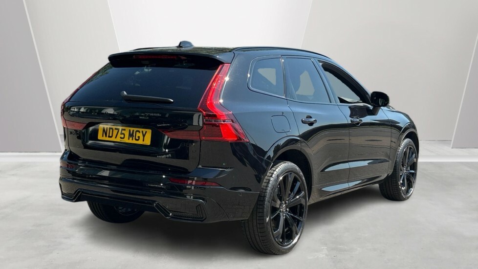 Volvo XC60 Black Edition Plus, B5 Awd Mild Hybrid, Black #2