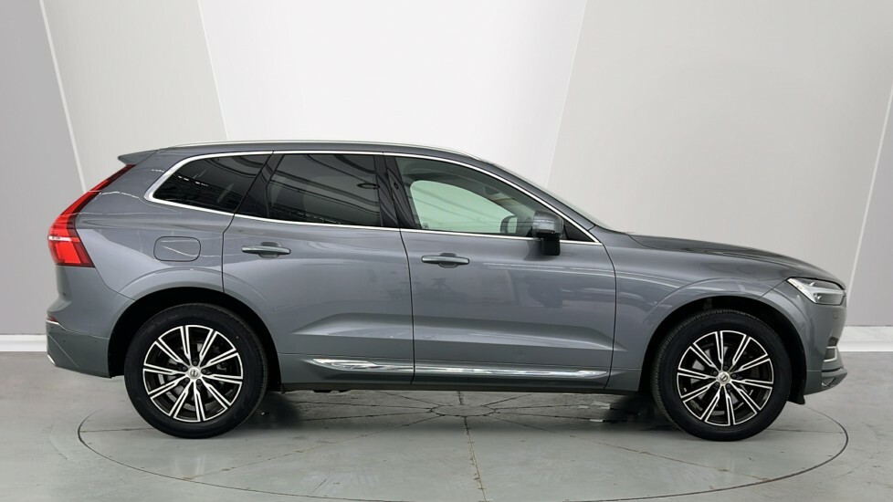 Volvo XC60 Inscription, B5 Mild Hybrid KW21JWK Grey #3