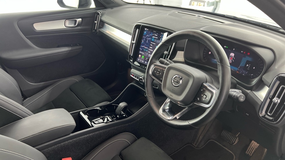 Volvo XC40 Plus, B4 Mild Hybrid, Dark RO75OPX Blue #4