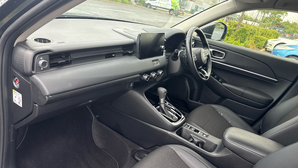 Honda Hr-V Honda Hr-v Hatchback 1.5 Ehev Advance Cvt WU73CPE Grey #2