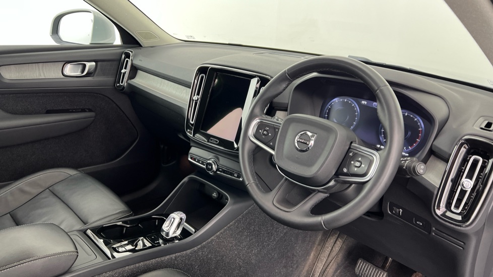 Volvo XC40 Inscription, T3 ND71OEA Silver #4